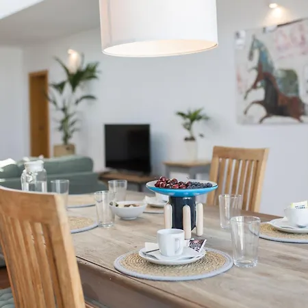 ヴィラ Mares カレタ・デ・フステ