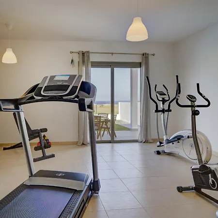 Mares Калета-де-Фусте